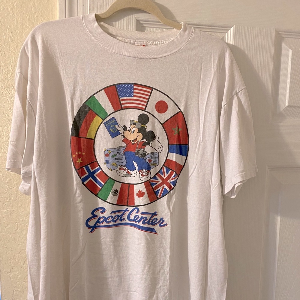 VINTAGE DISNEY TEE